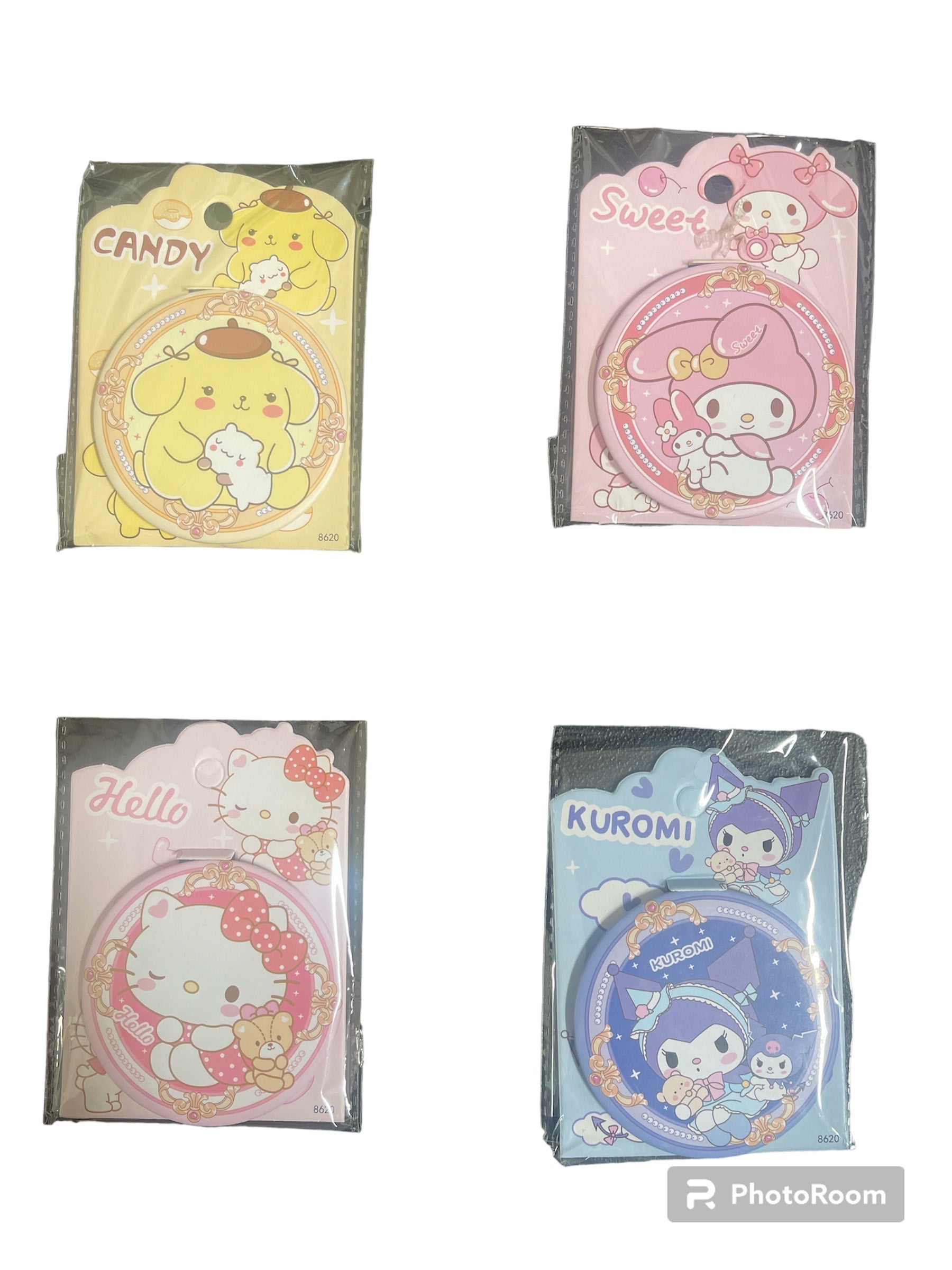Qianai x Hello Kitty & Friends Mini Compact Mirror