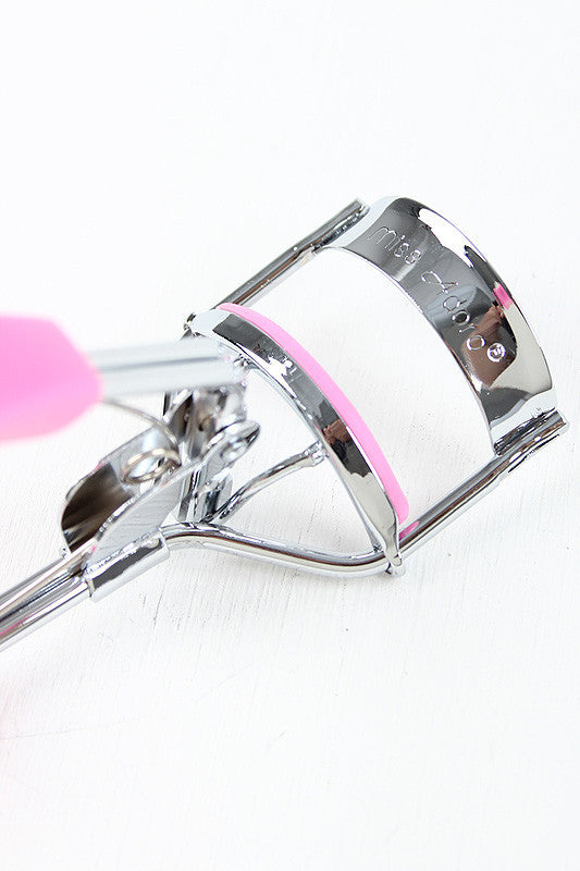 Adoro Eyelash Curler